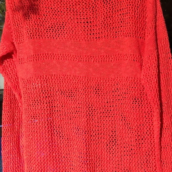 American Eagle Outfitters Sweater - Picture 2 of 4